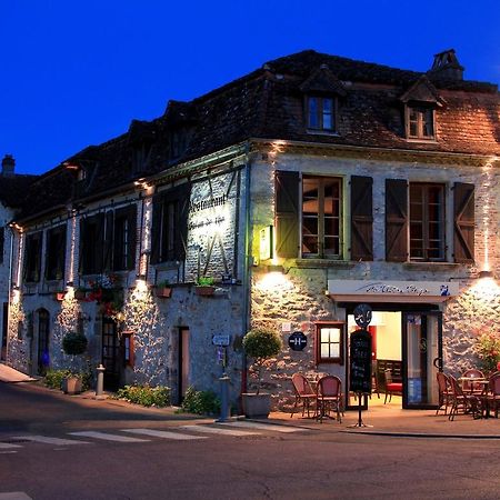 Le Victor Hugo - Hotel Et Restaurant - Logis Hotels Saint-Céré Buitenkant foto