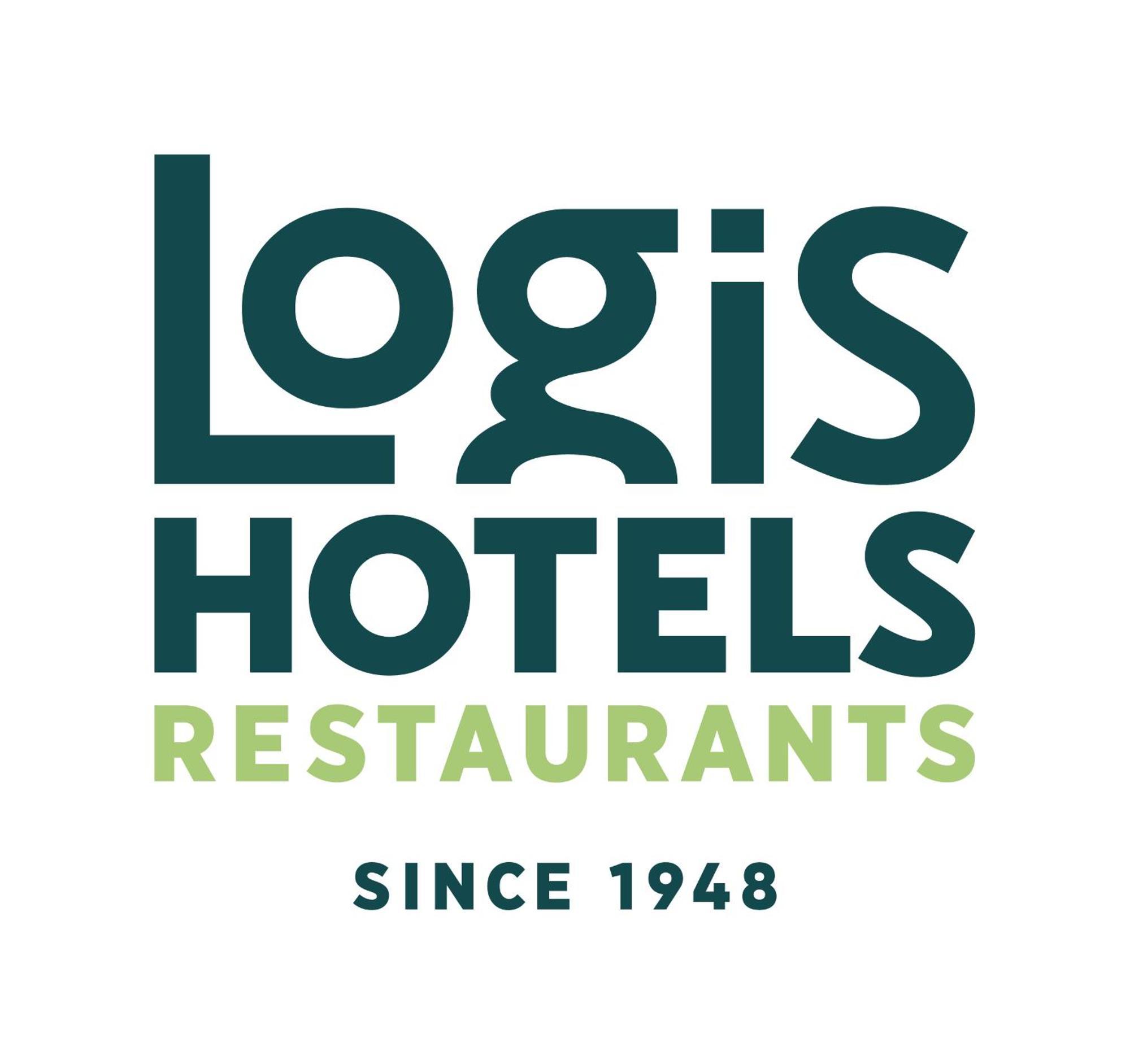 Le Victor Hugo - Hotel Et Restaurant - Logis Hotels Saint-Céré Buitenkant foto
